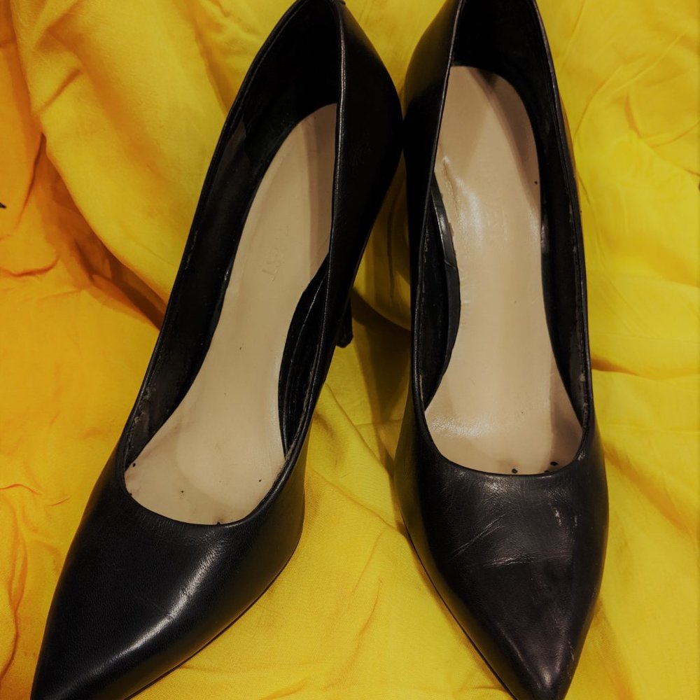 Basic Heel - Picture 2 of 2